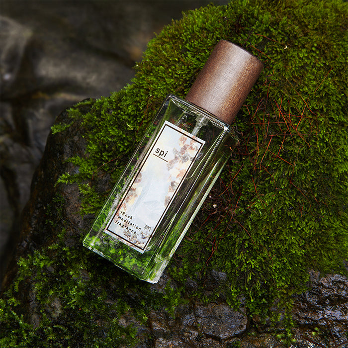- spi スピ- 唯一無二のメディテーション フレグランス 30ml